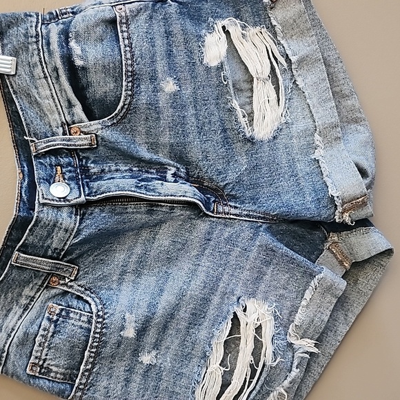Aeropostale Blue Distressed Jean Shorts - Picture 3 of 9